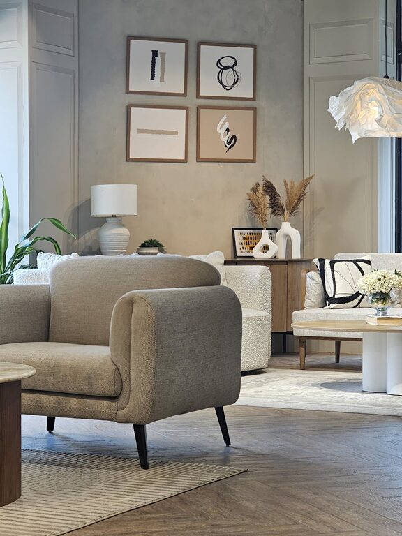 Tips for Creating a Cosy and Inviting Living Room on a Budget